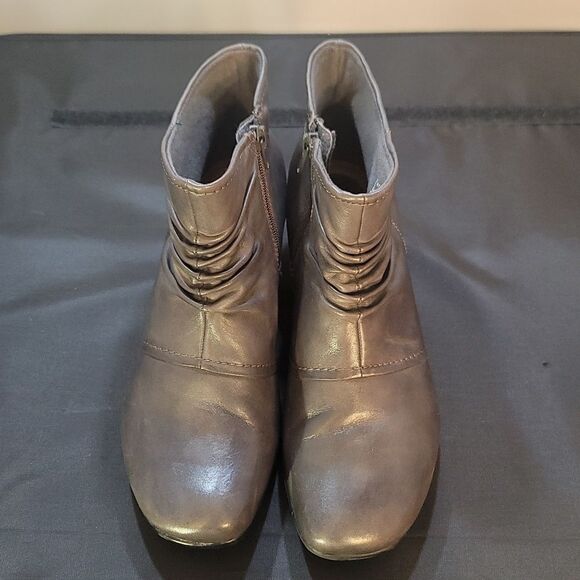 EARTH ORIGIN SIDE ZIPPER CLOSURE WOMEN'S ANKLE BOOTIES - Picture 1 of 15